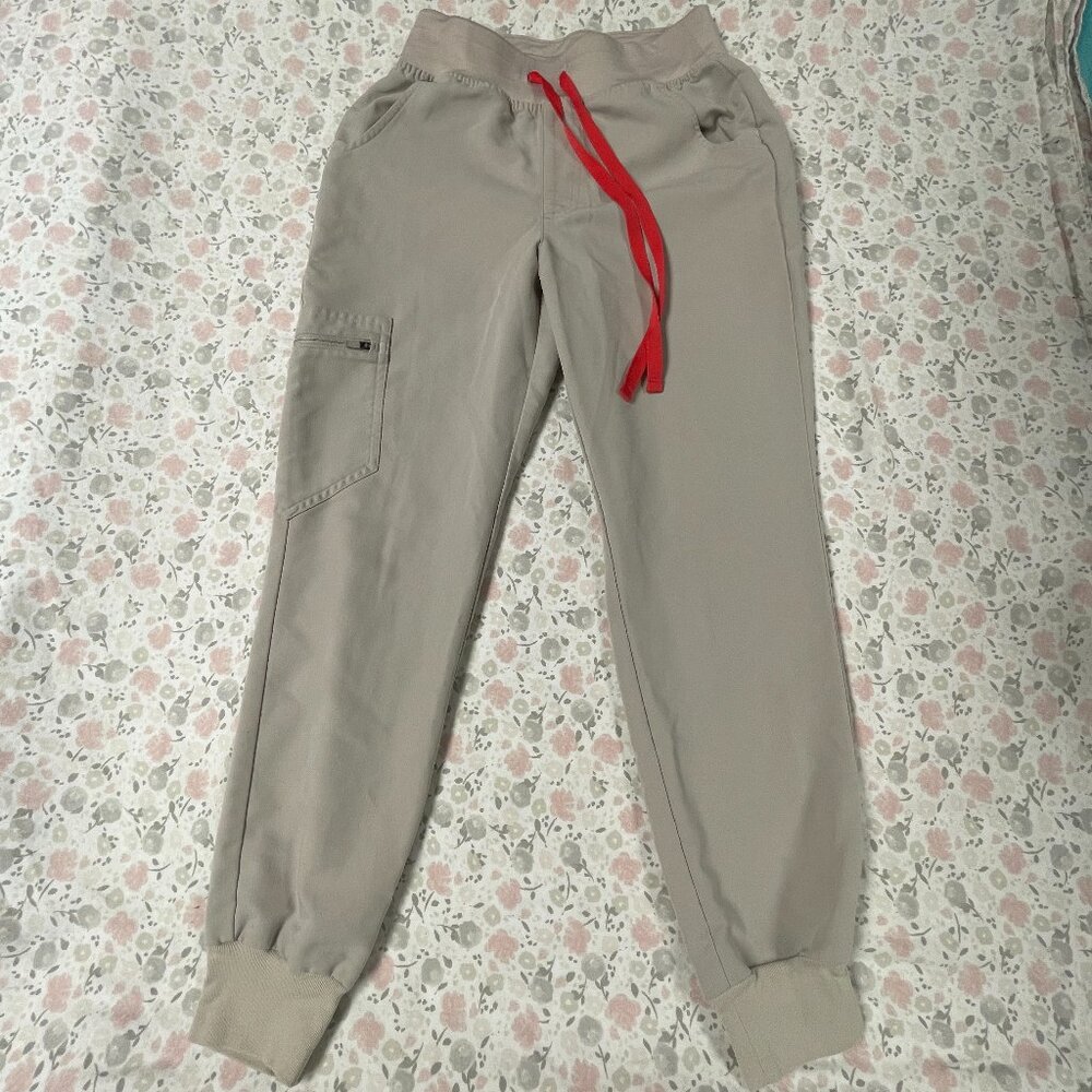 Figs Scrub Pants, Joggers XSP Women's, Tan, GUC